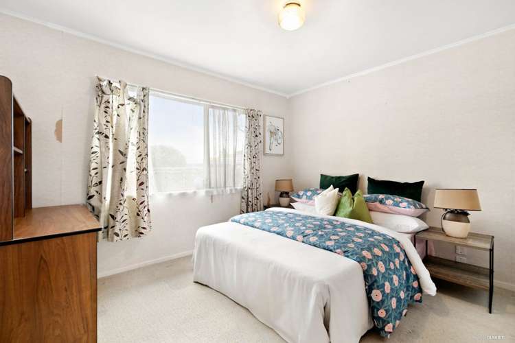 2/14 Koromiko Street New Lynn_12