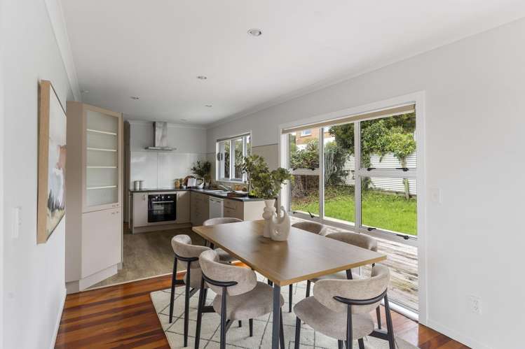 11a Divich Avenue Te Atatu South_6