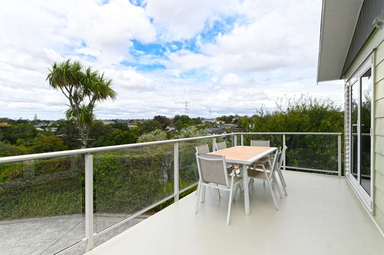 54 Halsey Drive Lynfield_10