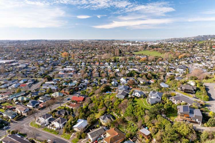 12a Parklands Drive Huntsbury_19