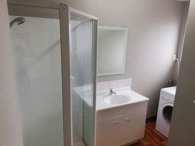 4/31 Brockworth Place Riccarton_4