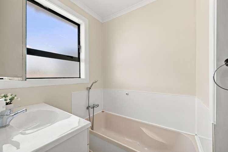 45 Rowcliffe Crescent Avonside_12