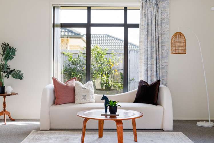 6 Willscarlet Lane Hamilton East_15