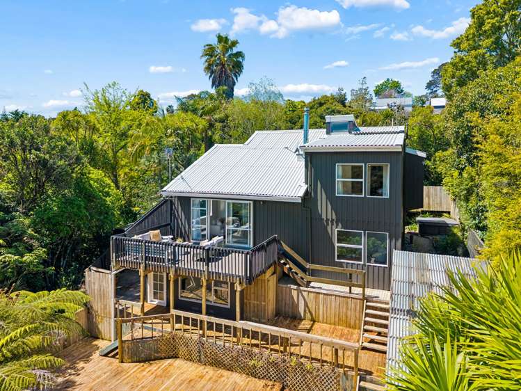 36 Coroglen Avenue Birkenhead_21