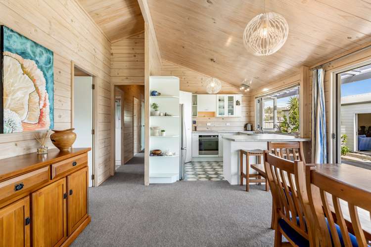 16 The Dunes Pauanui_10