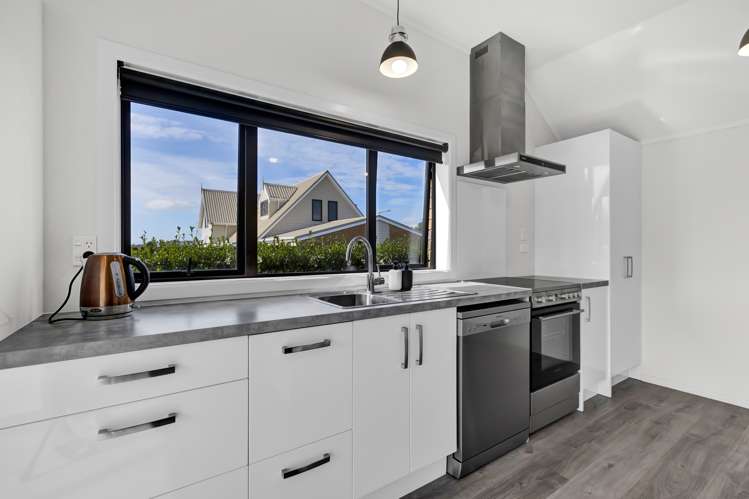 15 Poplar Grove Whalers Gate_10