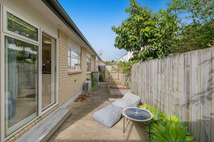19 Annalise Place Orewa_16