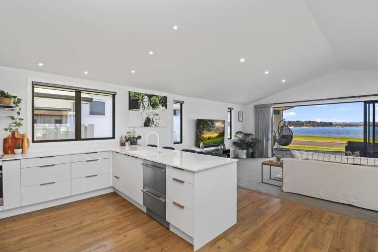 32 The Esplanade Omokoroa_8