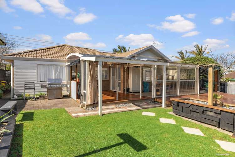 87 Burundi Avenue Clendon Park_17