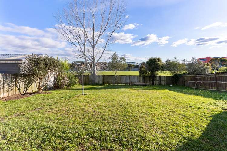 59 Bond Crescent Forrest Hill_24