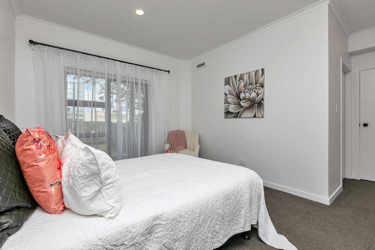 2/21 Rangitoto Terrace Milford_13