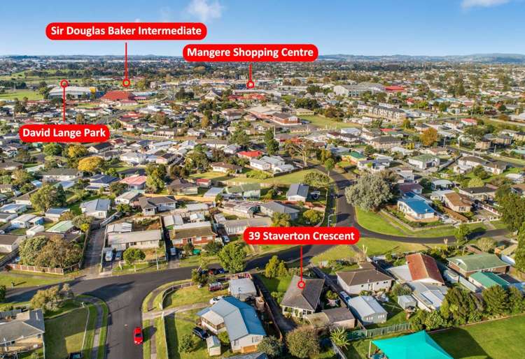 39 Staverton Crescent Mangere_10