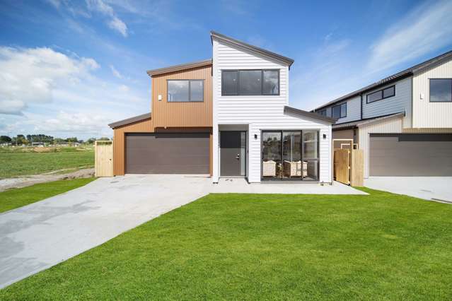 13 Korowhiti Road Clarks Beach_4