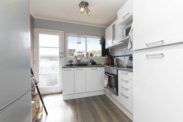 8/83 Moana Avenue One Tree Hill_4