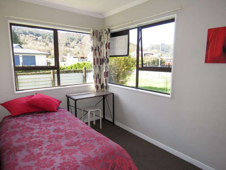 32 Coal Street Reefton_8