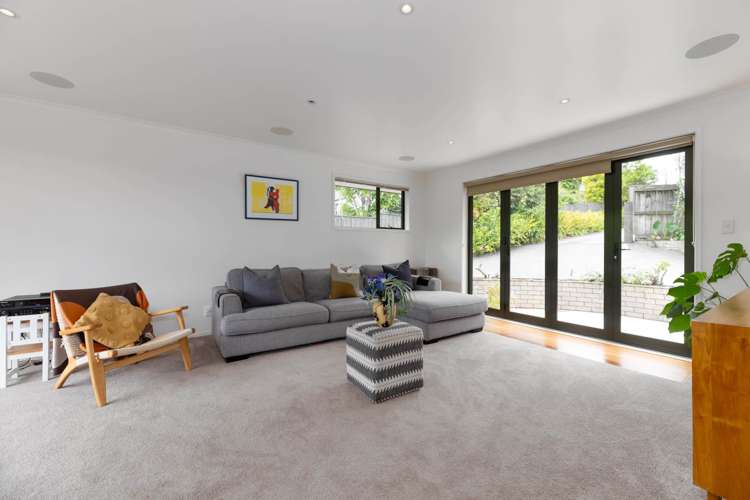 87A Donovan Street Blockhouse Bay_11