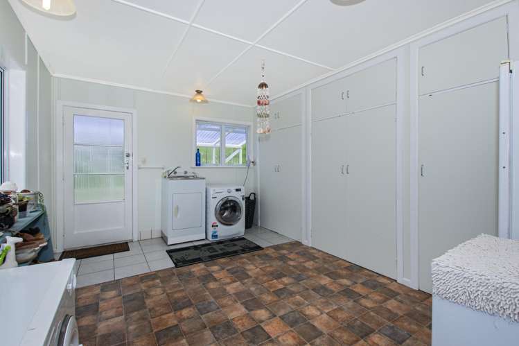 206 Old School Road Maungakaramea_8