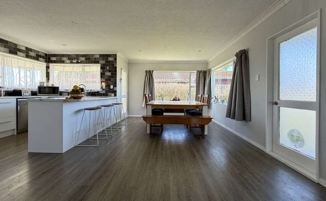 239 West Parkdale Street Tokoroa_1