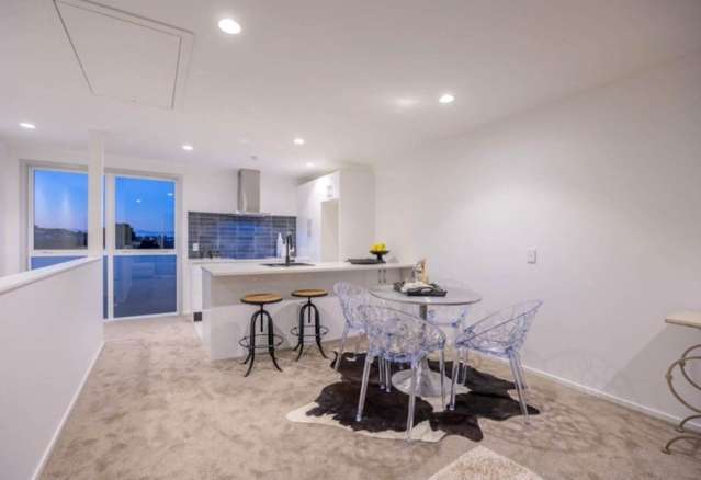 8/70a Barrack Road Mount Wellington_3