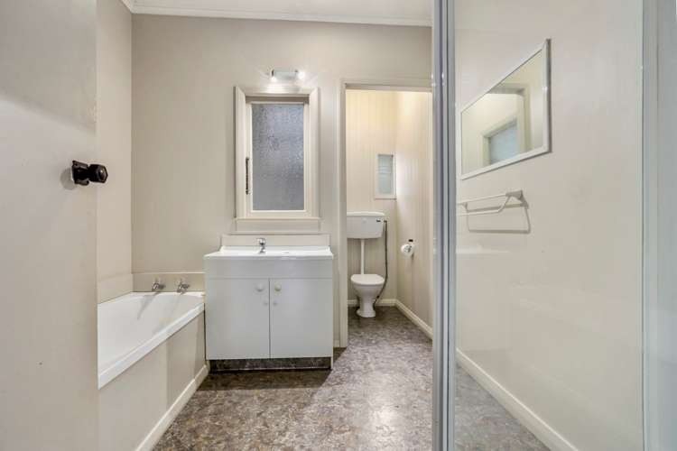 118 Park Road Titirangi_4