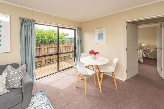 12B Cornwall Road Springvale_4