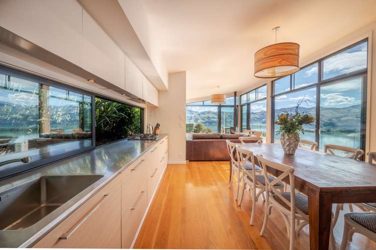 9 Lushingtons Bay Road Takamatua_12