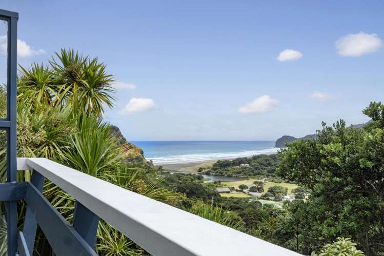 91 Seaview Road Piha_11