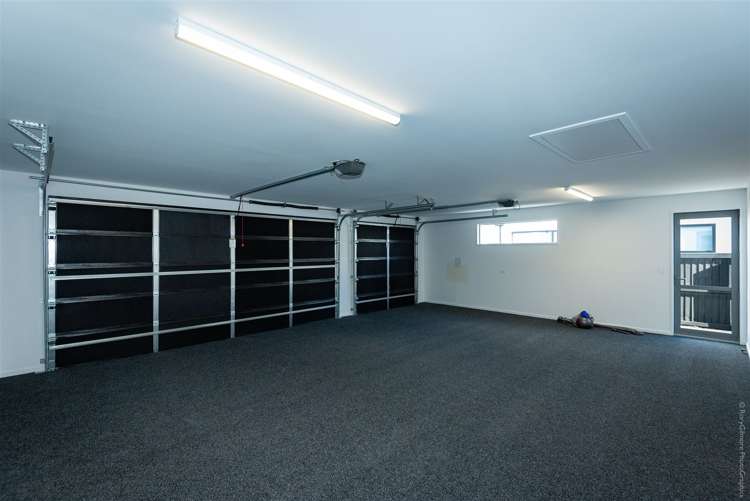 35 Candlesticks Crescent Lincoln_19