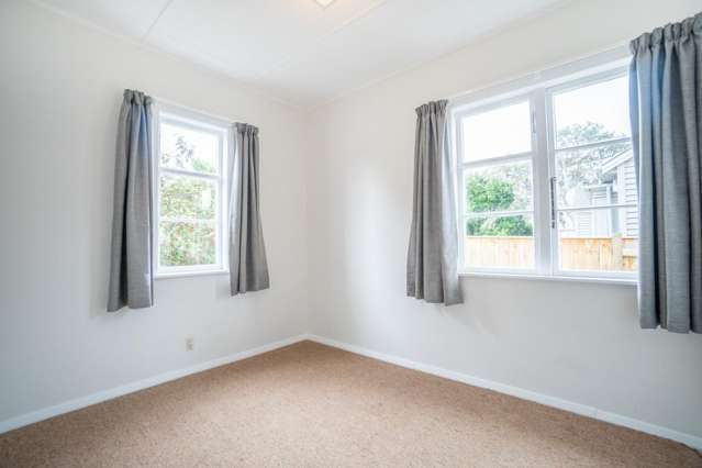 6 Rangiora Avenue Roslyn_1