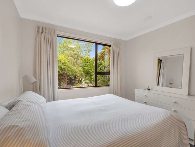 8 Parklane Place Weston_16