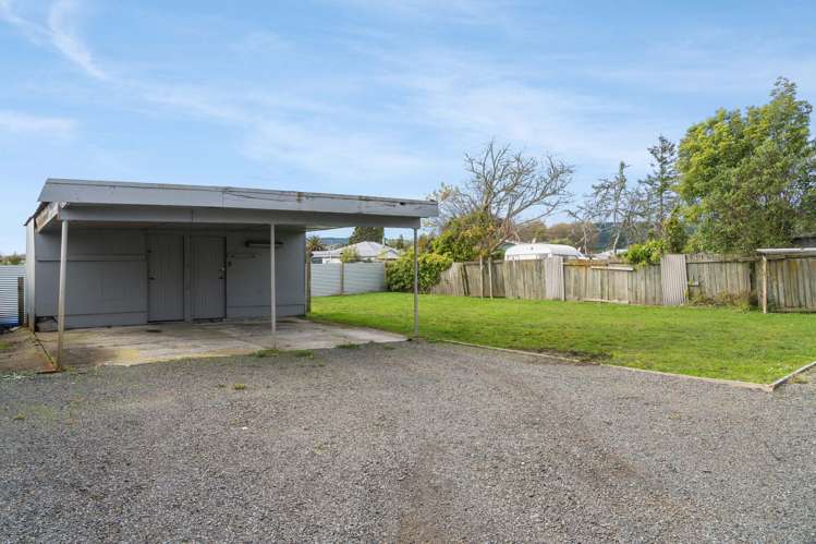 13 & 13A Lee Road Hannahs Bay_22
