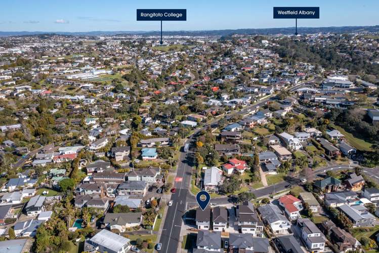 7 Sunrise Avenue Murrays Bay_25