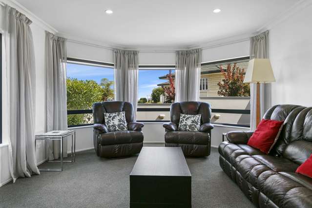 2/94 Harvey Street Waipahihi_4