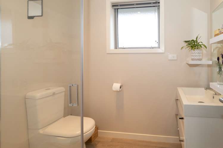 11 Orchard Grove Netherby_11