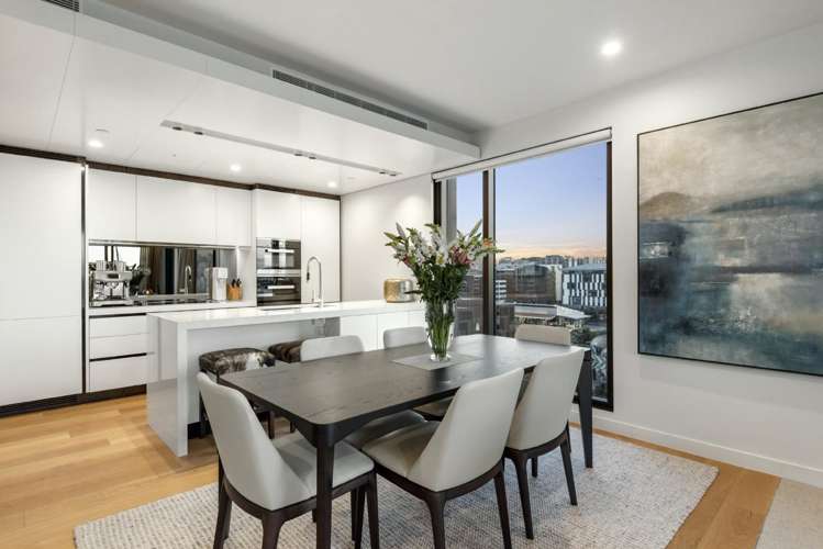 711/70 Daldy Street 500164_7