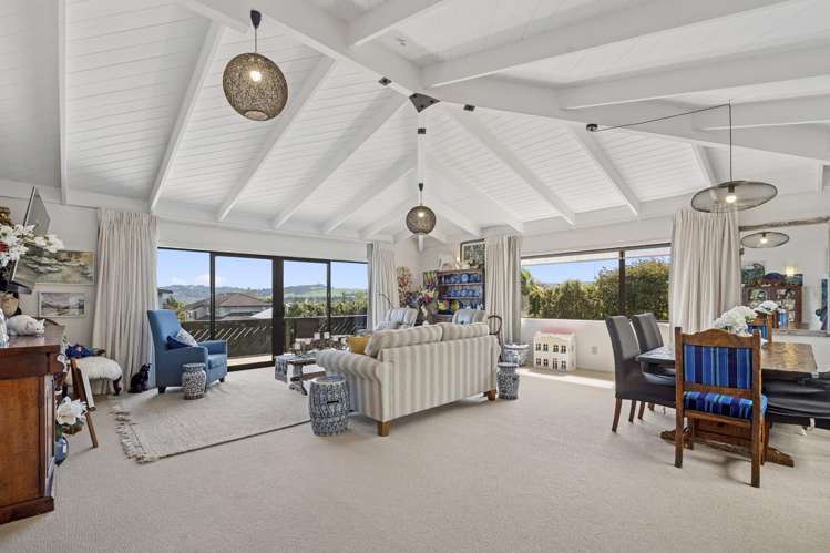 9 Gillies Avenue Central_9