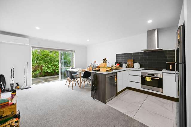 3/12 Scotland Place Hillcrest_1