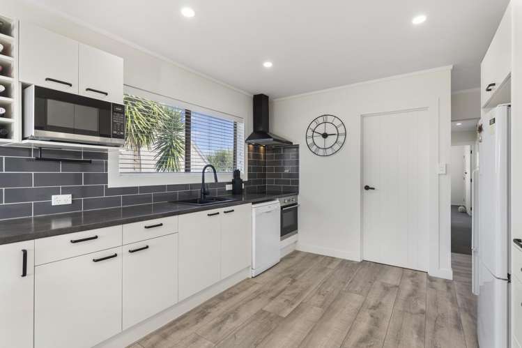 62 Third View Avenue Beachlands_5