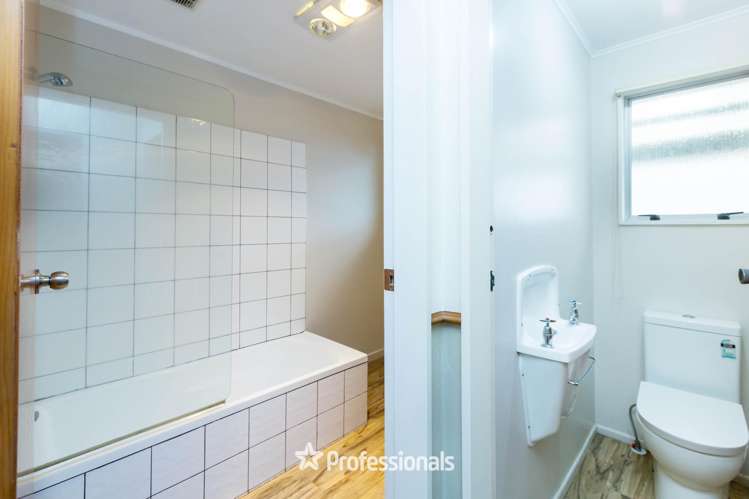 167 California Drive Totara Park_15