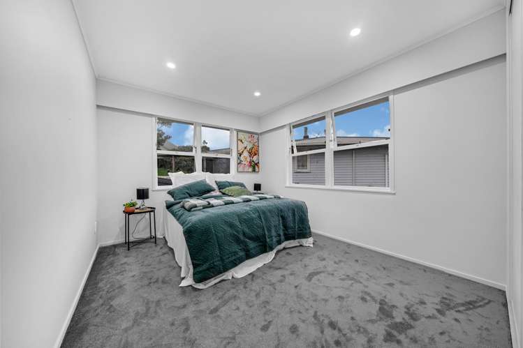 74 Vodanovich Road Te Atatu South_9