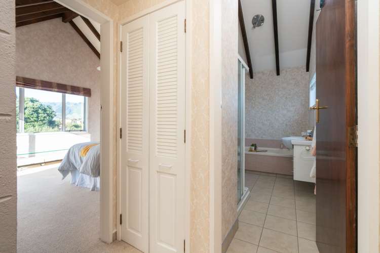 113 Field Way Waikanae Beach_32