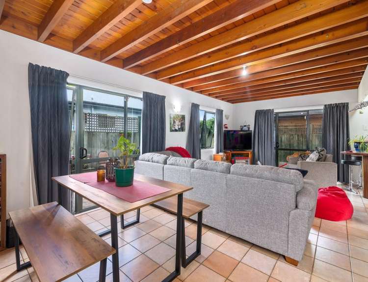 5a Elizabeth Street Victoria_1