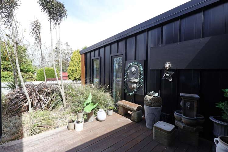 411 North Road Waikiwi_33