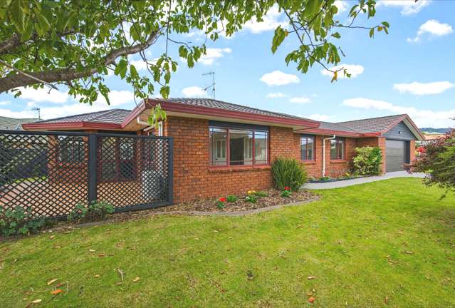4 Glen Loch Place Paraparaumu_1