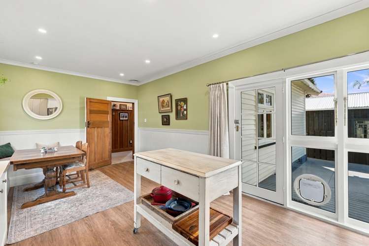 6 Cardiff Avenue Somerfield_7