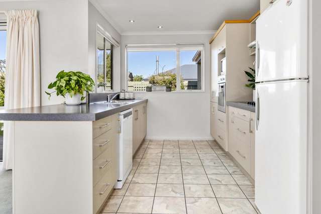 3 Avening Close Blenheim Central_2