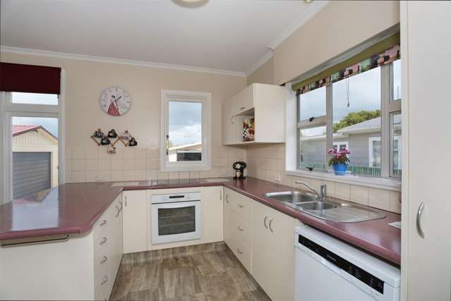 49 Grey Street Feilding_1