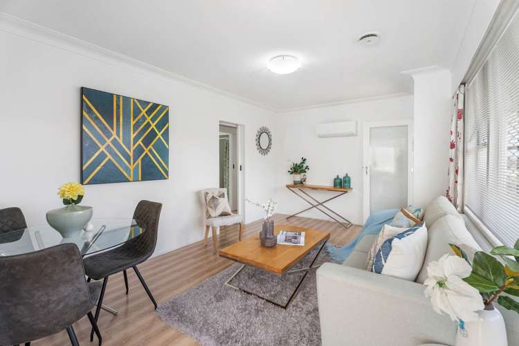 1/19 Hayr Road Three Kings_1