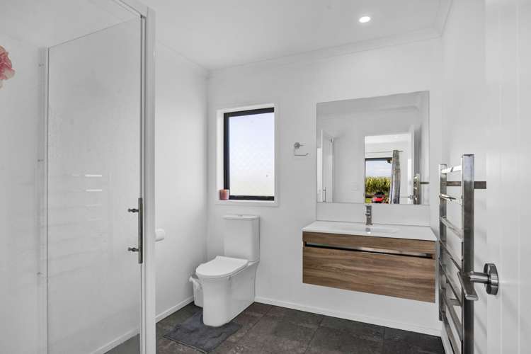 271 Ohangai Road Hawera_18