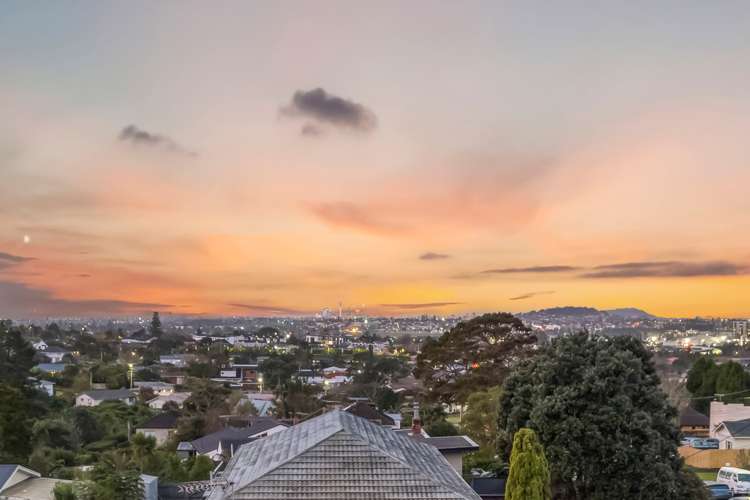 22 Eastglen Road Glen Eden_11